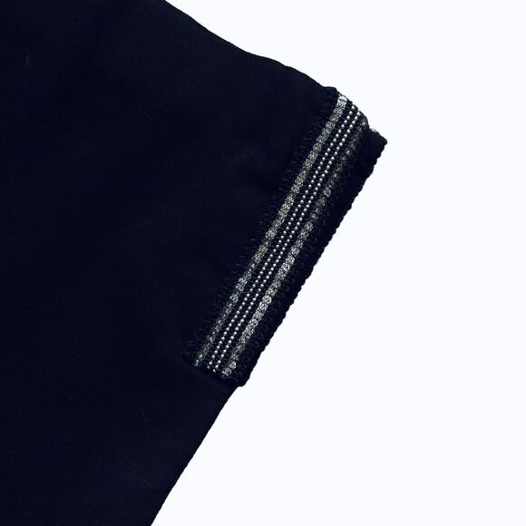 JM Collection Black Pull On Cropped Capri Rhinestone Pants Size Medium - Picture 4 of 7